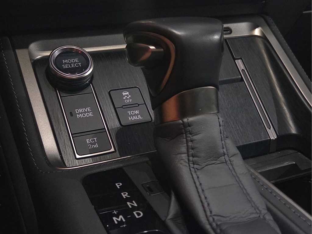 2025 Lexus GX 550 Premium