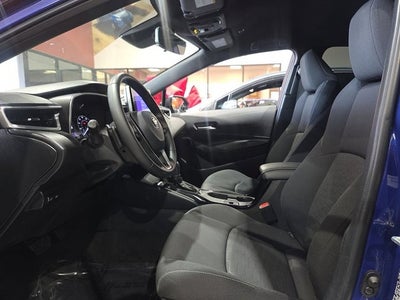 2025 Toyota Corolla Hatchback SE