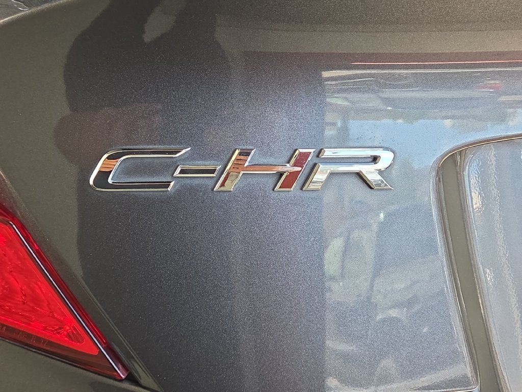 2021 Toyota C-HR LE