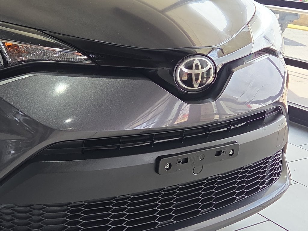 2021 Toyota C-HR LE