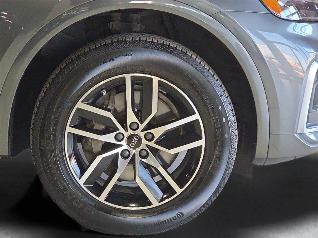 2023 Audi Q5 45 S line Premium quattro